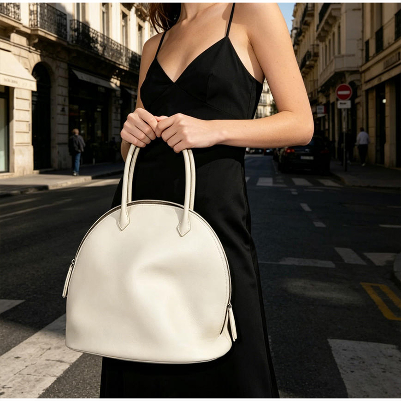 Borsa a Spalla di Lusso a Form - Luxury Bags Tote recensione e prezzo